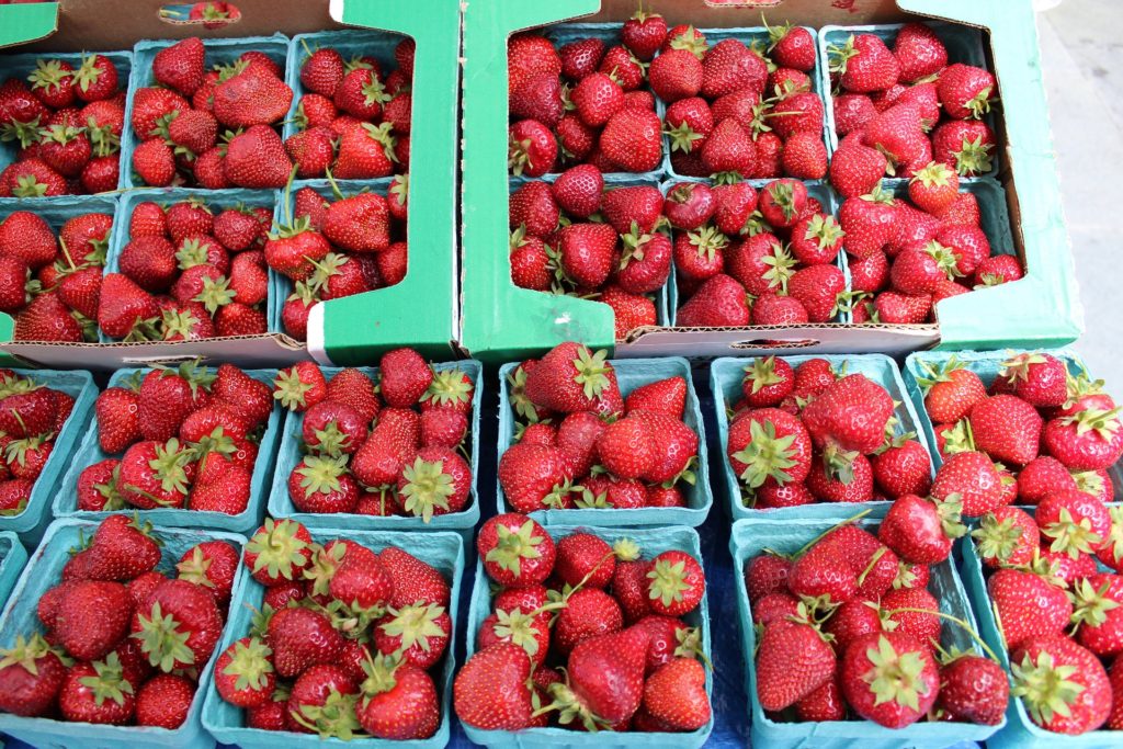 Best Pick Your Own Strawberry Farms Near Indy 2021