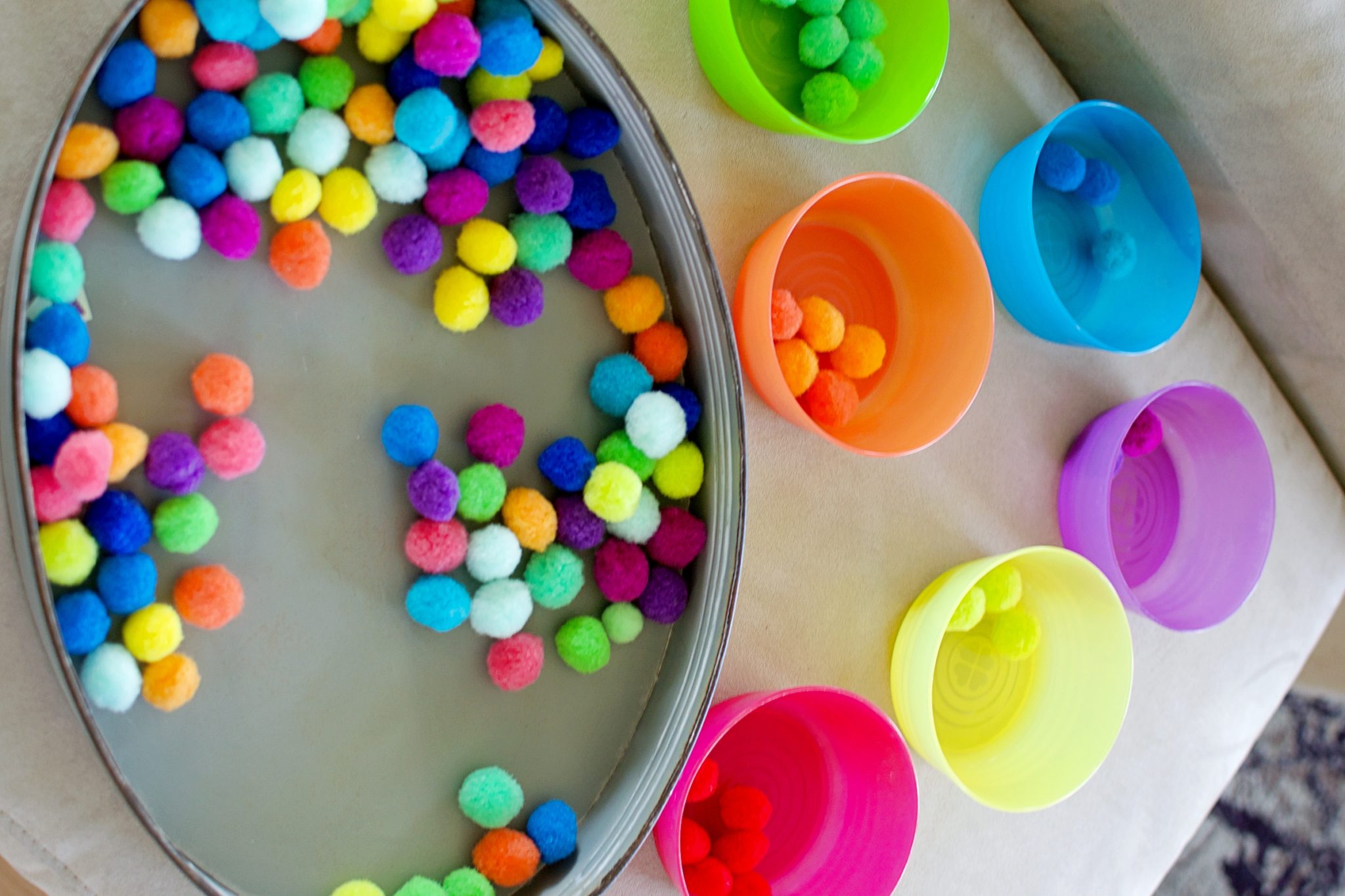 Top 10 Pom Pom Sensory Bin Activities 2024 - Entertain Your Toddler